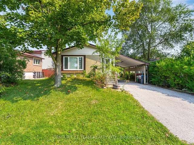 House For Sale in Brampton, Ontario