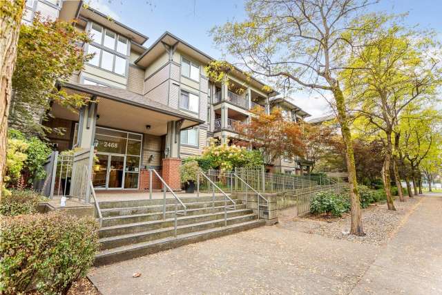 A $608,900.00 Apartment/Condo with 2 bedrooms in Central Pt Coquitlam, Port Coquitlam