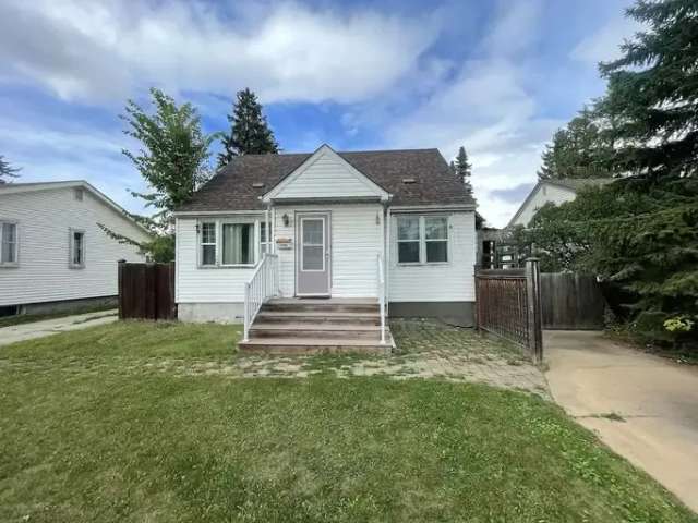 11332 73 Avenue Northwest -  in Edmonton