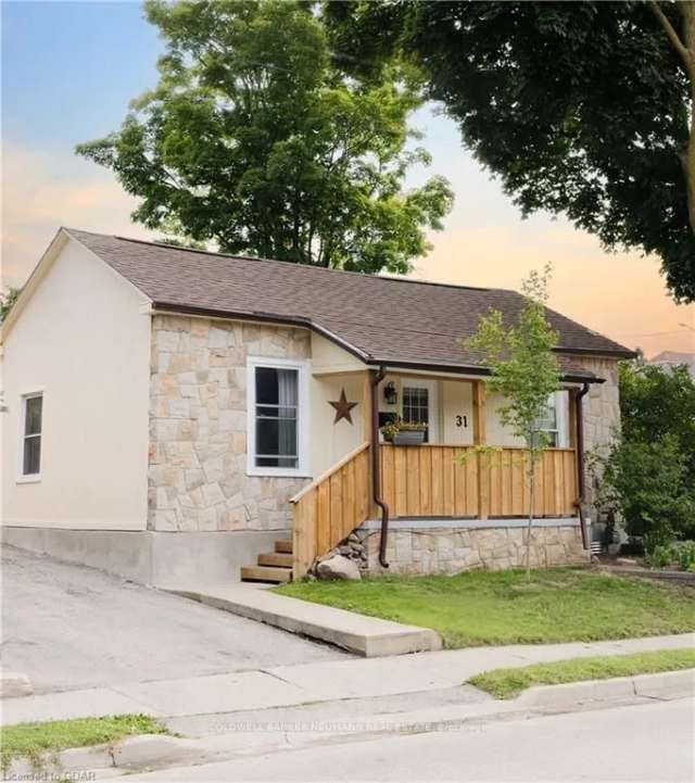 House For Sale in Guelph, Ontario