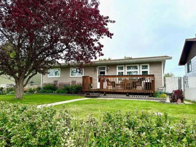 House For Sale in Whitecourt, Alberta