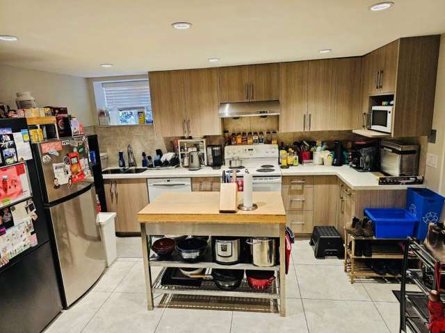 House For Rent in Vancouver, British Columbia