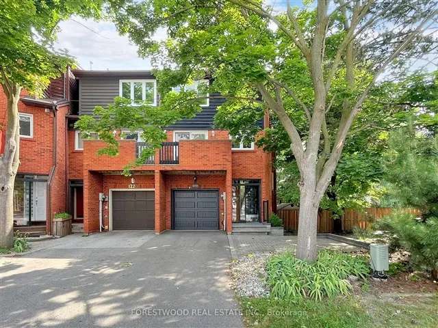 Townhouse For Rent in Mississauga, Ontario