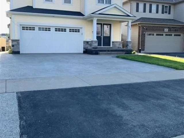 House For Sale in Welland, Ontario