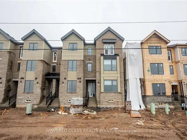 Townhouse For Sale in Oakville, Ontario