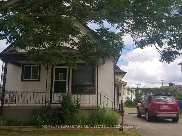 House For Rent in Niagara Falls, Ontario