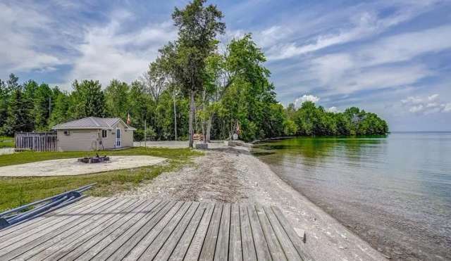 Cottage For Sale in The Archipelago Township, Ontario