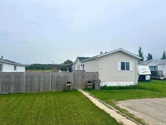 House For Sale in Whitecourt, Alberta