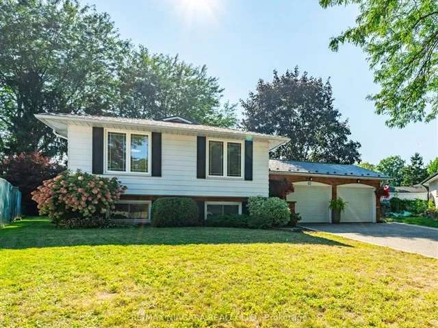 House For Sale in St. Catharines, Ontario