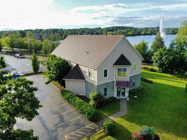 Commercial For Sale in Bromont, Quebec