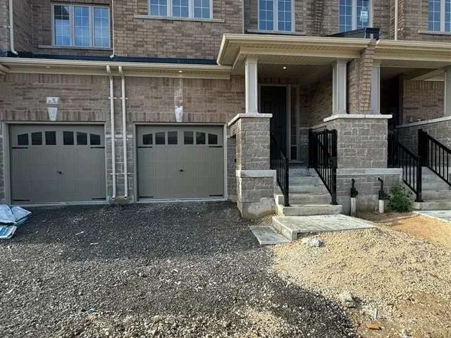 Townhouse For Rent in Kitchener, Ontario