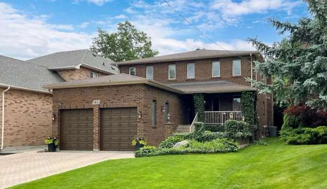 House For Sale in Brampton, Ontario