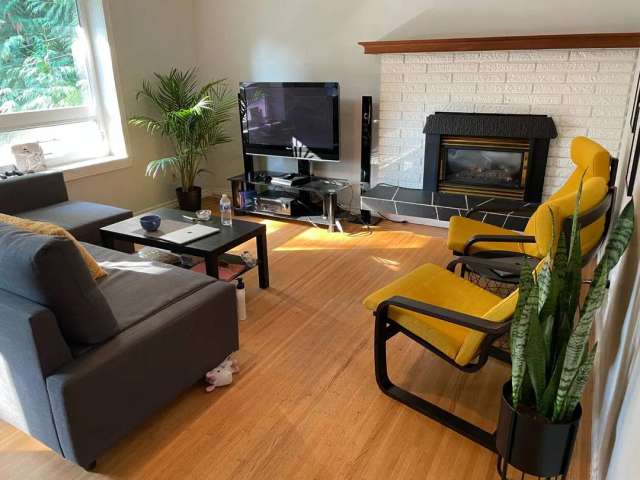 House For Rent in Surrey, British Columbia