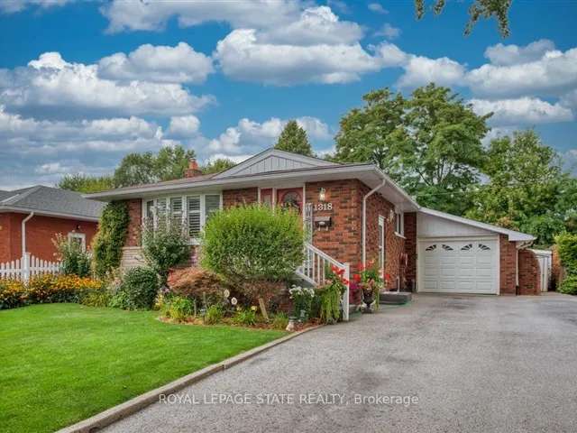 House For Sale in Burlington, Ontario