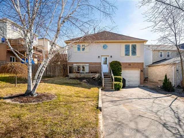 House For Sale in Orangeville, Ontario