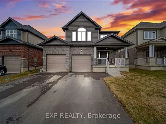 House For Sale in Stratford, Ontario