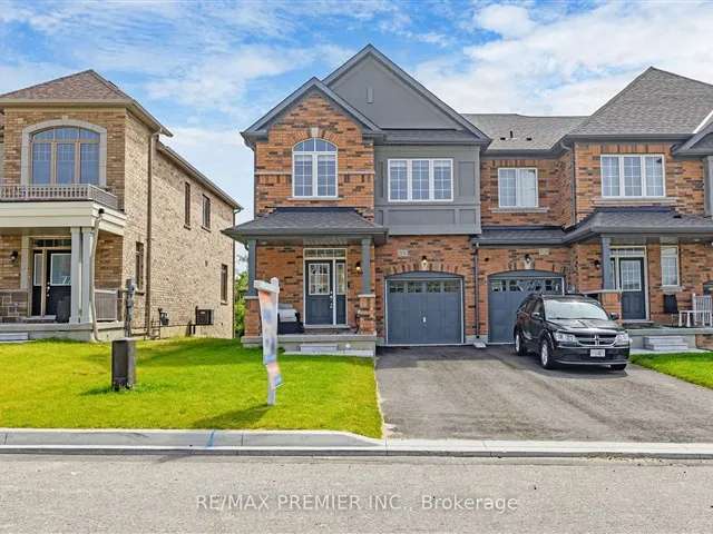 Townhouse For Sale in Innisfil, Ontario