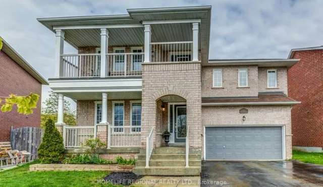 House For Sale in Vaughan, Ontario