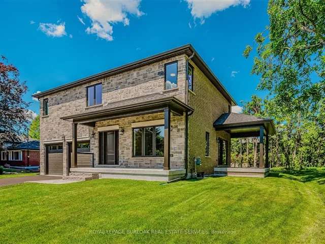 House For Sale in Burlington, Ontario