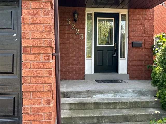 House For Rent in Mississauga, Ontario