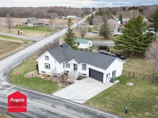 One-and-a-half-storey house for sale (Montérégie) #QO705