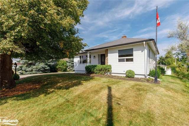 House For Sale in Clearview, Ontario