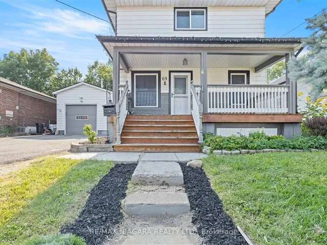 House For Sale in Thorold, Ontario