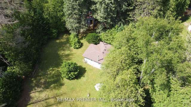 House For Sale in Georgina, Ontario