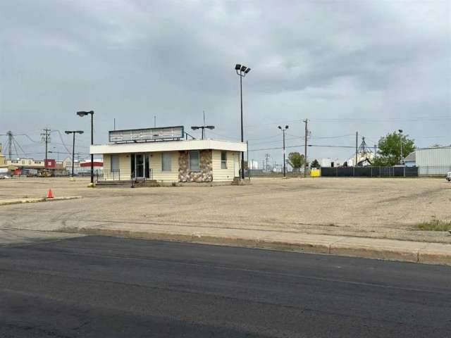 Retail For Rent in Town of Westlock, Alberta