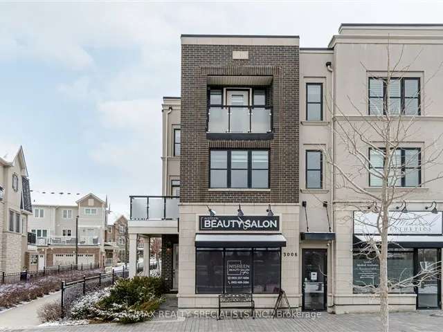 Townhouse For Sale in Oakville, Ontario