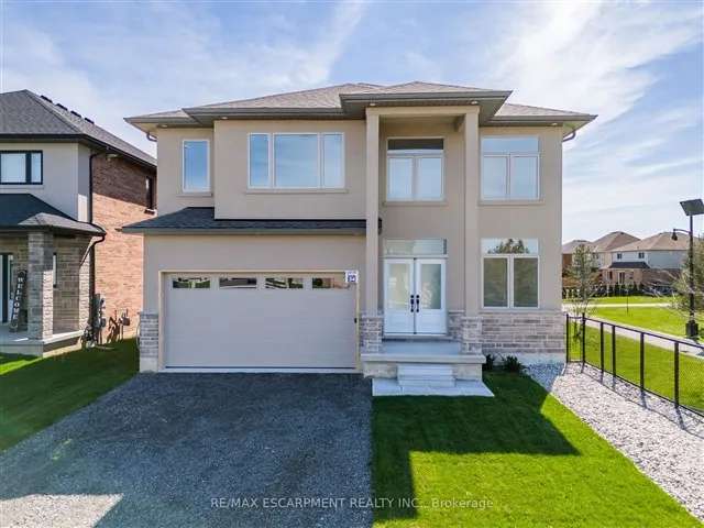 House For Sale in Hamilton, Ontario