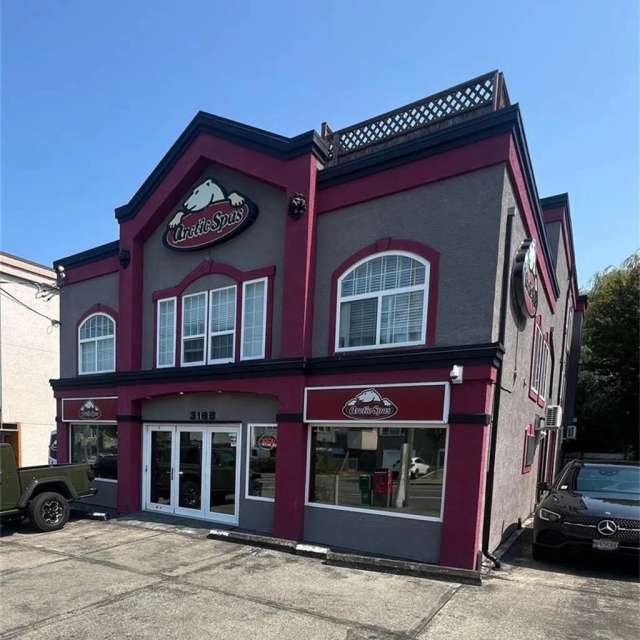 Commercial property for sale