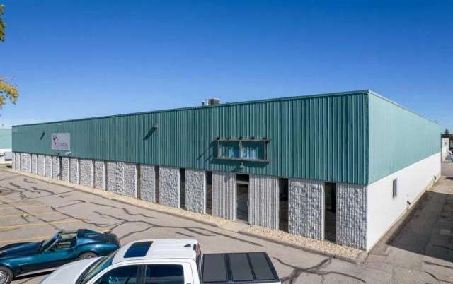 Industrial For Rent in Edmonton, Alberta