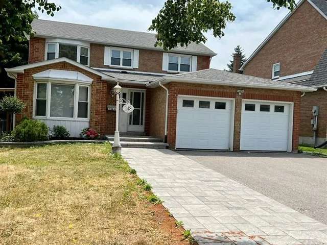 House For Rent in Newmarket, Ontario