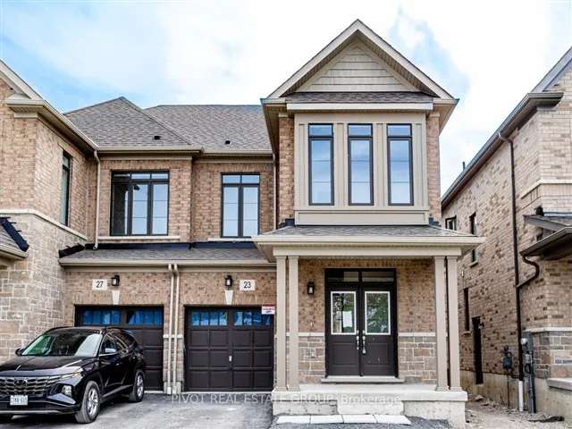 House For Sale in Whitby, Ontario