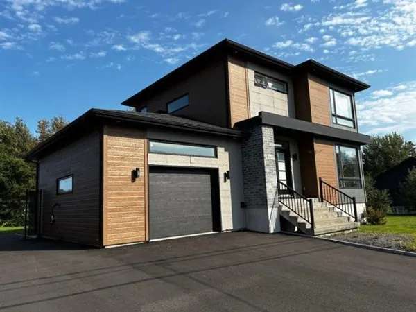 Two or more storey for sale (Saguenay/Lac-Saint-Jean) #QW927