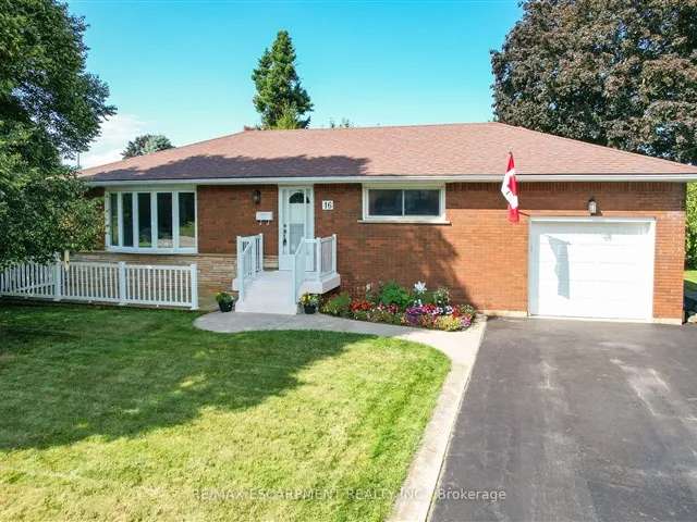 House For Sale in Grimsby, Ontario