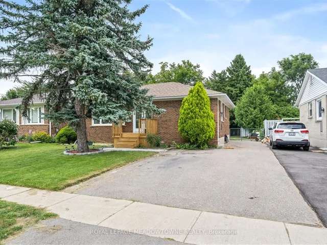 House For Sale in Georgetown, Ontario