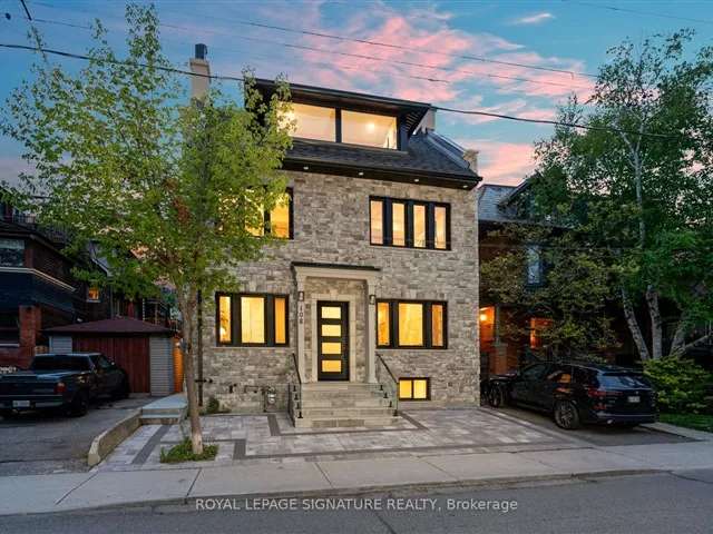 House For Rent in Toronto, Ontario