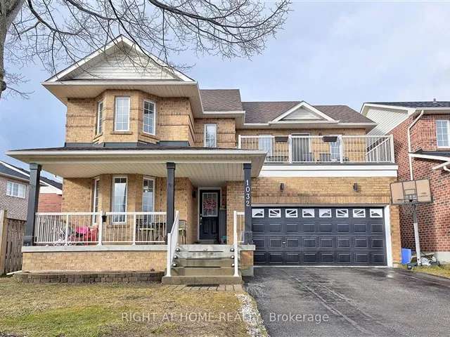 House For Sale in Oshawa, Ontario