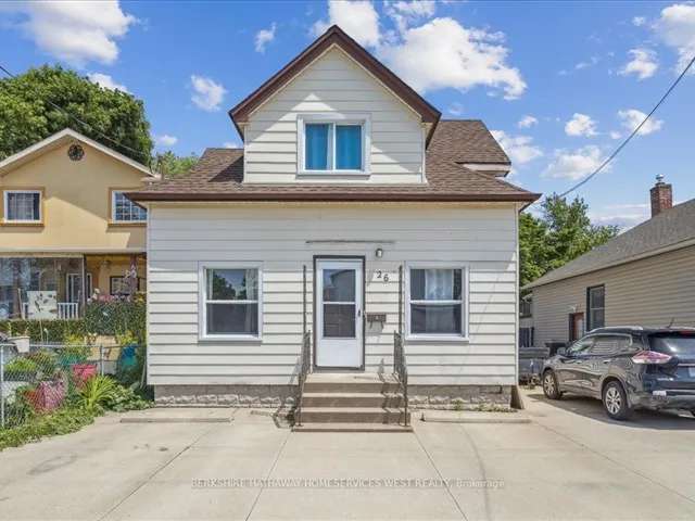 Duplex For Sale in St. Catharines, Ontario