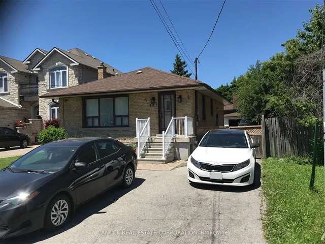 House For Sale in Toronto, Ontario