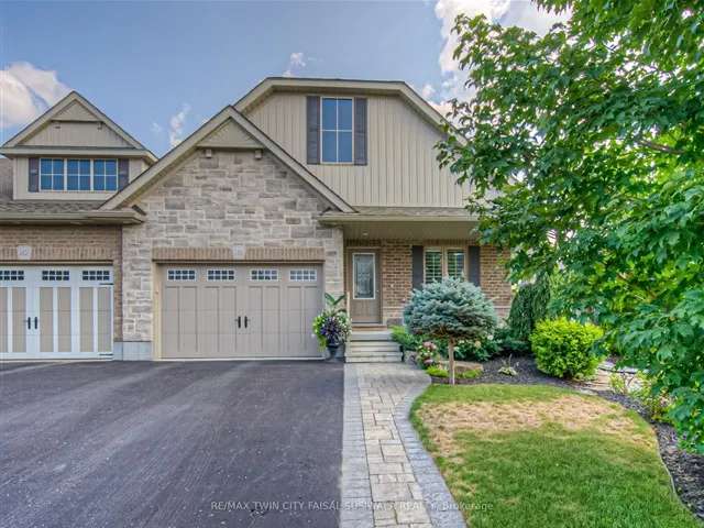 Townhouse For Sale in Woodstock, Ontario