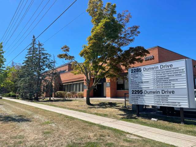 Office building For Rent in Mississauga, Ontario