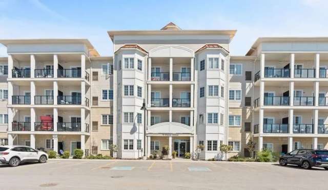 Condo For Sale in Clarington, Ontario