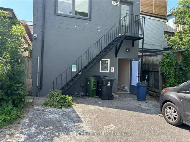 House For Rent in Toronto, Ontario