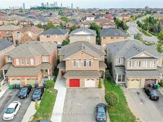 House For Rent in Mississauga, Ontario