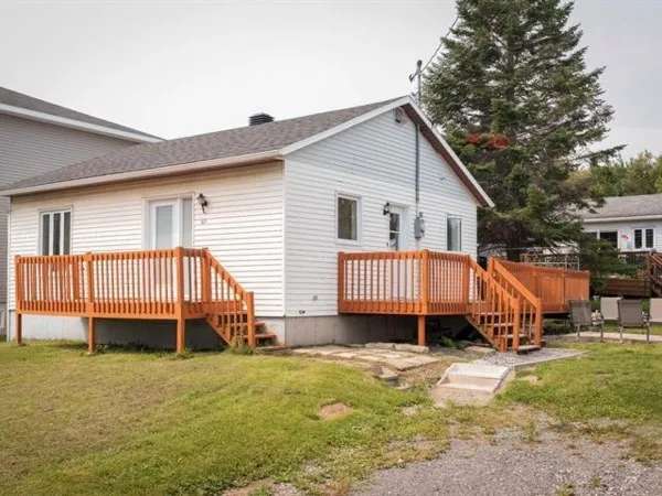 Bungalow for sale (Quebec North Shore) #QV646