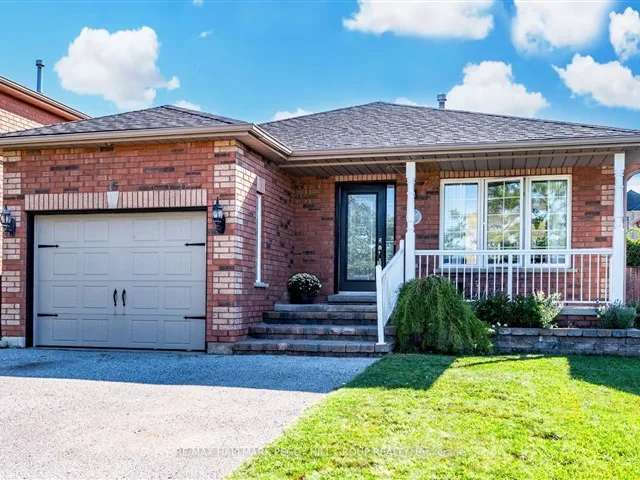 House For Sale in Barrie, Ontario