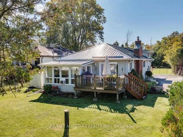 House For Sale in Georgina, Ontario